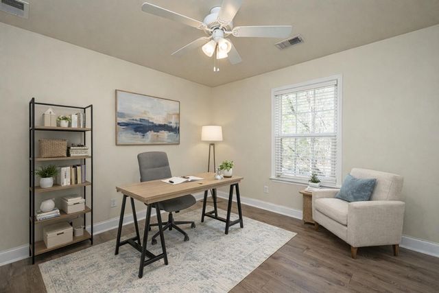 1076 Bennington Drive, Charleston, SC 29492