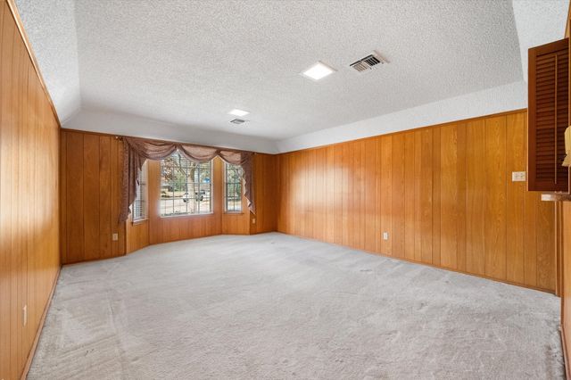 3601 Lake Champlain Drive, Arlington, TX 76016