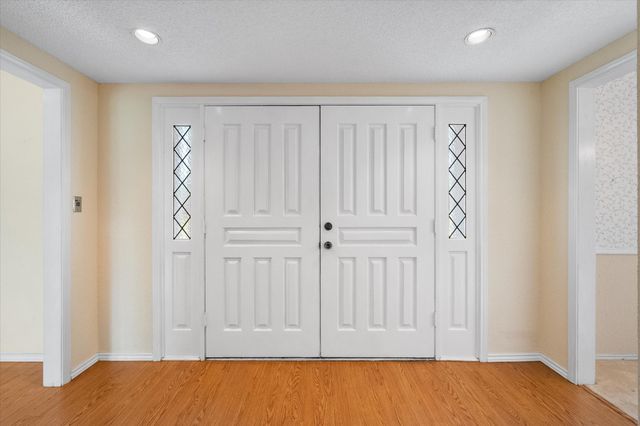 3601 Lake Champlain Drive, Arlington, TX 76016