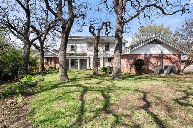 3601 Lake Champlain Drive, Arlington, TX 76016
