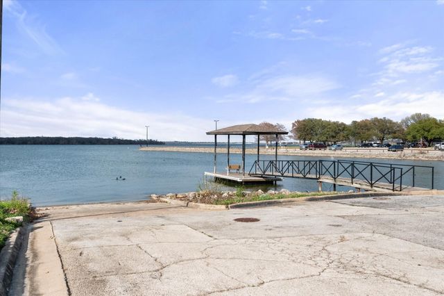 3601 Lake Champlain Drive, Arlington, TX 76016