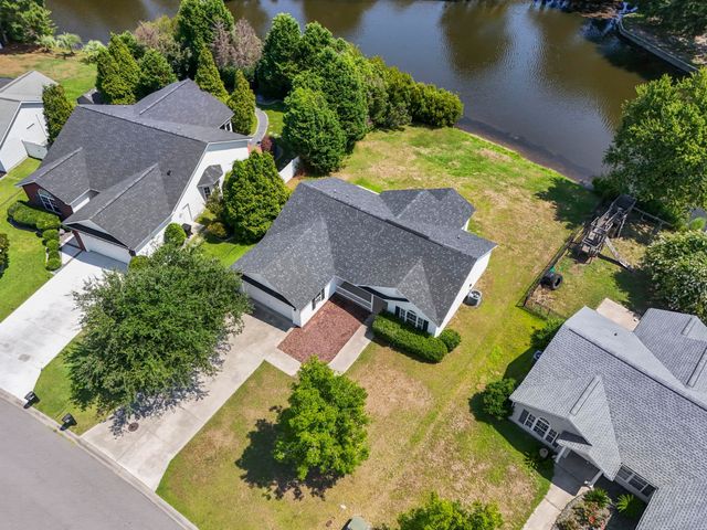 1372 Gailard Dr., Conway, SC 29526