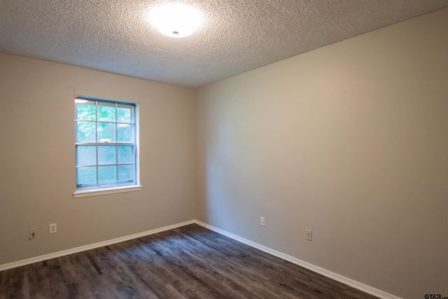 1211 Brookshire Dr, Tyler, TX 75701
