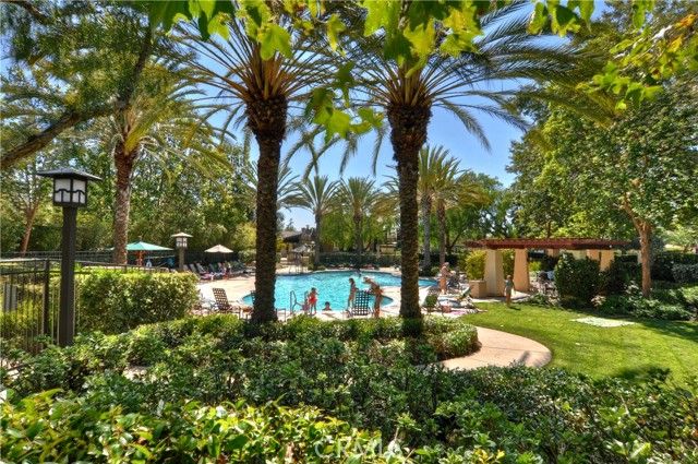 19 Vinca Court, Ladera Ranch, CA 92694