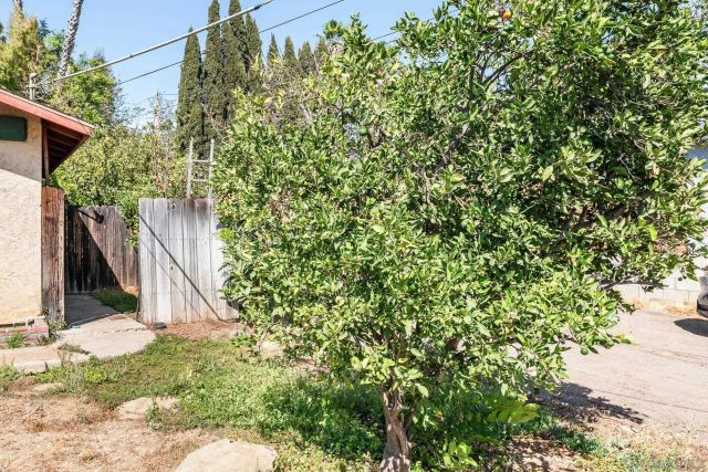 10704 Challenge, La Mesa, CA 91941