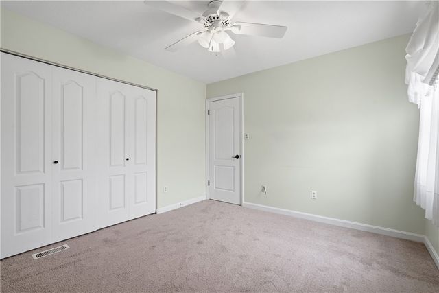 1406 Lexington Dr, Cecil, PA 15055