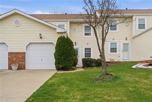 1406 Lexington Dr, Cecil, PA 15055