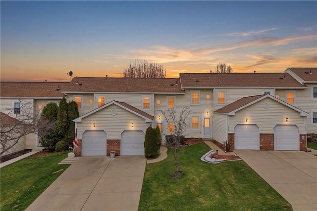 1406 Lexington Dr, Cecil, PA 15055