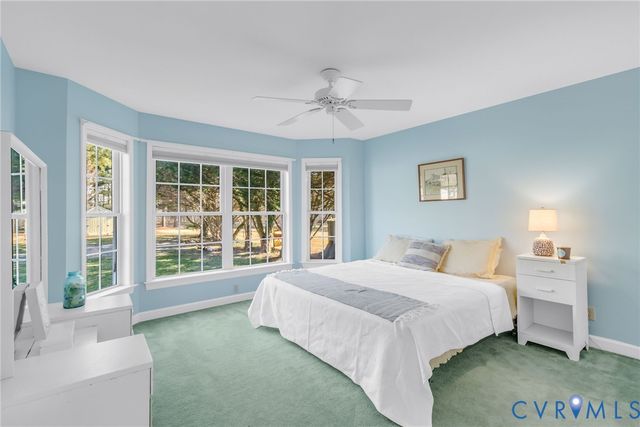 1159 Riverdale Rd, Warsaw, VA 22572