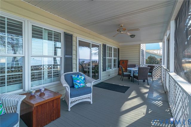 1159 Riverdale Rd, Warsaw, VA 22572