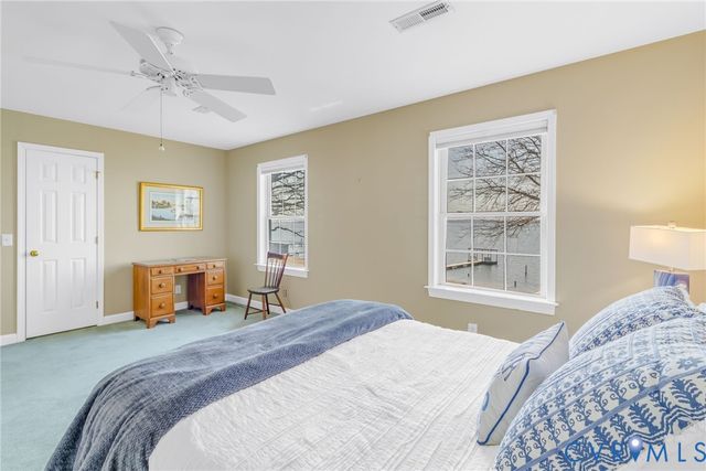 1159 Riverdale Rd, Warsaw, VA 22572