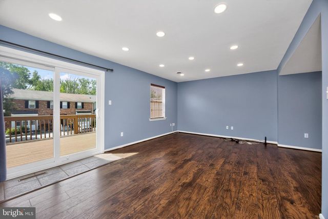 134 E GREEN VALLEY CIR, Newark, DE 19711