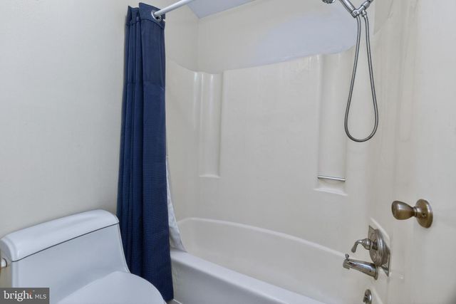 134 E GREEN VALLEY CIR, Newark, DE 19711