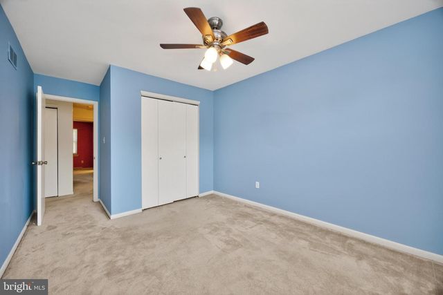 134 E GREEN VALLEY CIR, Newark, DE 19711
