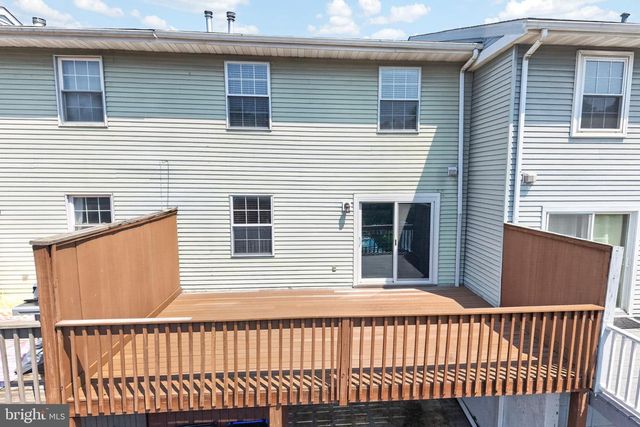 134 E GREEN VALLEY CIR, Newark, DE 19711
