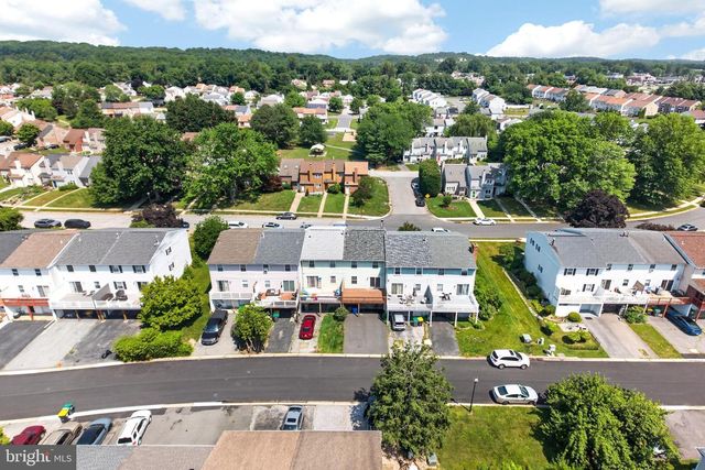 134 E GREEN VALLEY CIR, Newark, DE 19711