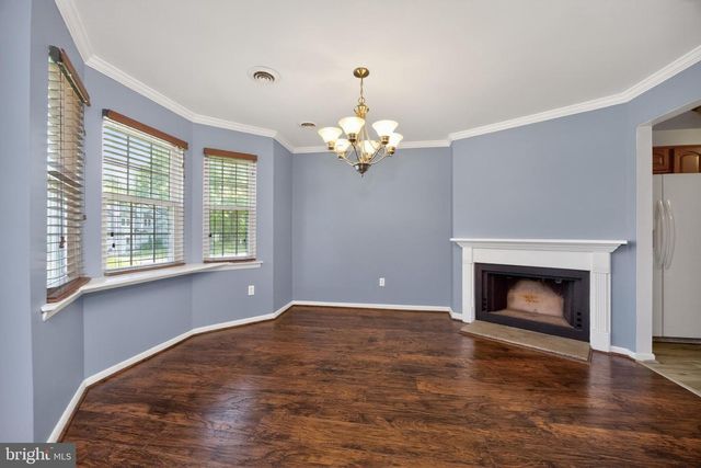 134 E GREEN VALLEY CIR, Newark, DE 19711