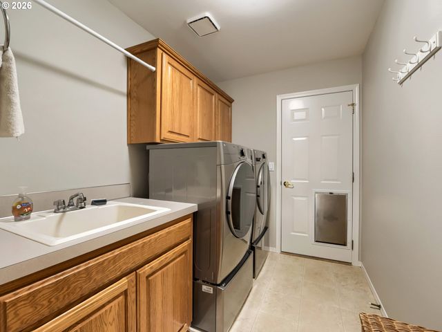 29536 Sw KINGS Ct, Wilsonville, OR 97070