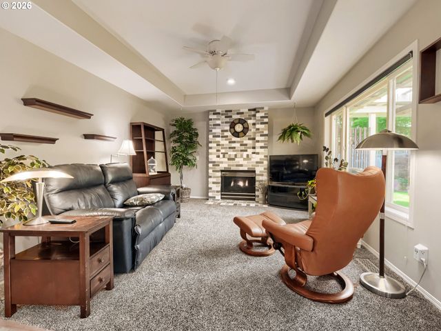 29536 Sw KINGS Ct, Wilsonville, OR 97070