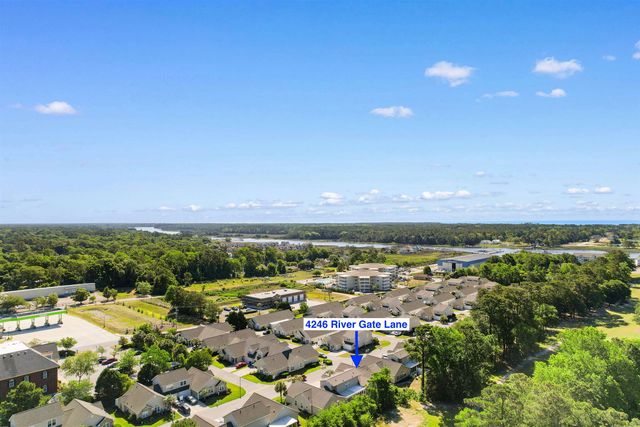 4246 River Gate Ln., Little River, SC 29566