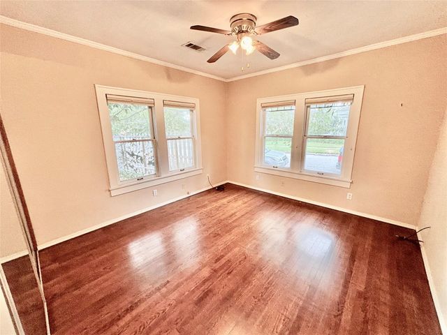 2614 Beauchamp Street, Houston, TX 77009