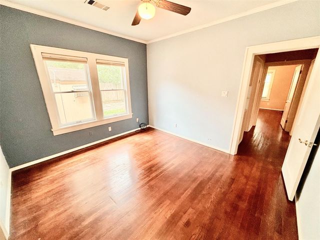 2614 Beauchamp Street, Houston, TX 77009