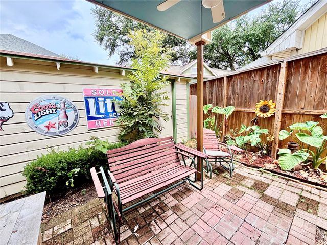 2614 Beauchamp Street, Houston, TX 77009