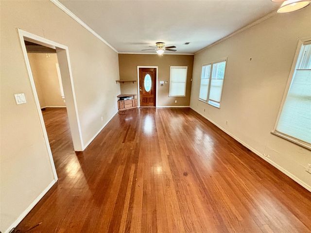 2614 Beauchamp Street, Houston, TX 77009