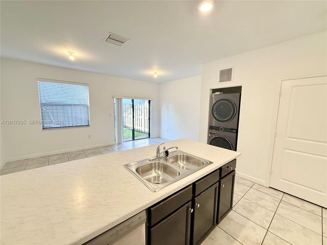 11313 SW 250th Ter 11313, Homestead, FL 33032