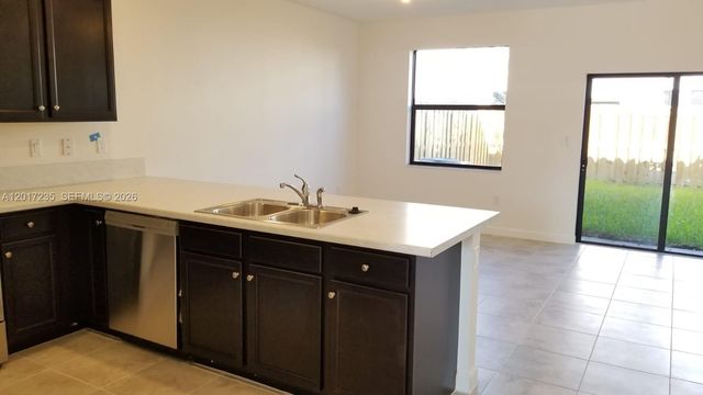 11313 SW 250th Ter 11313, Homestead, FL 33032