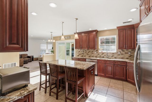 17 Nate Lane, Howell, NJ 07731