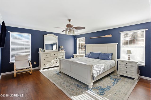 17 Nate Lane, Howell, NJ 07731