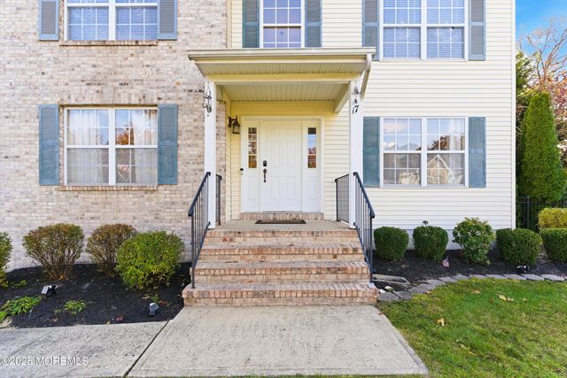 17 Nate Lane, Howell, NJ 07731
