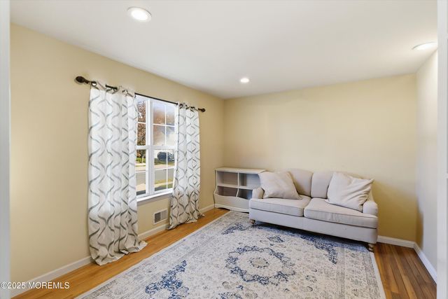 17 Nate Lane, Howell, NJ 07731