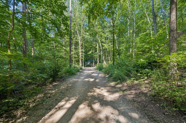 4574 Hampshire Pike, Hampshire, TN 38461
