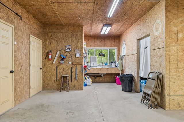 4574 Hampshire Pike, Hampshire, TN 38461