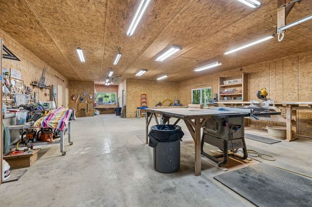 4574 Hampshire Pike, Hampshire, TN 38461