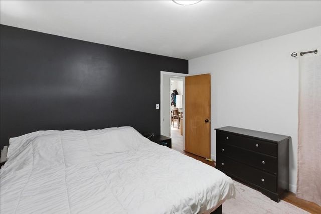 8 Deer St, Somerset, MA 02726
