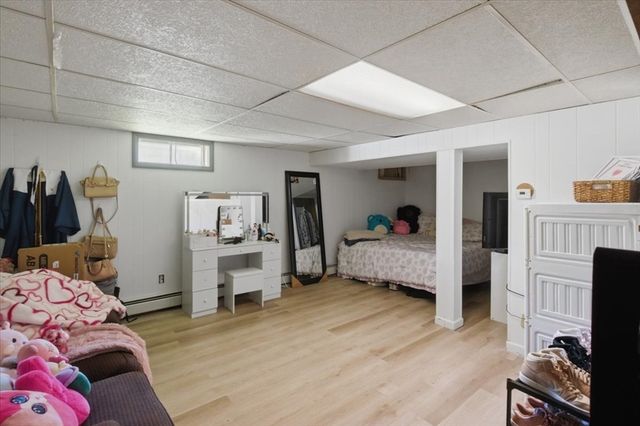 8 Deer St, Somerset, MA 02726