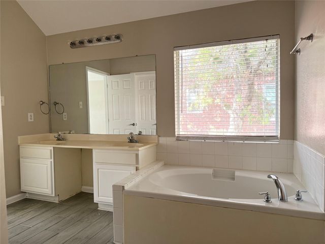 6111 Settlers Village Drive, Katy, TX 77449