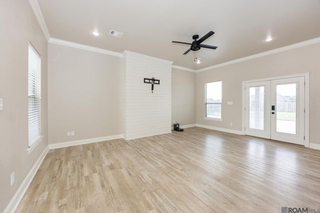 4453 Trial Dr, Addis, LA 70710