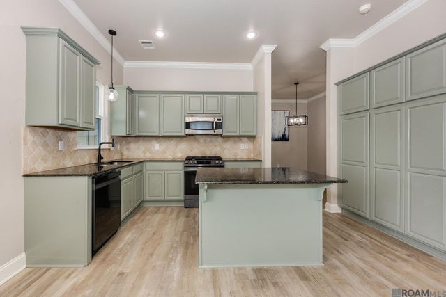 4453 Trial Dr, Addis, LA 70710