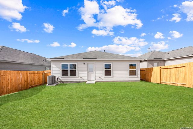15310 Waterow View, Von Ormy, TX 78073