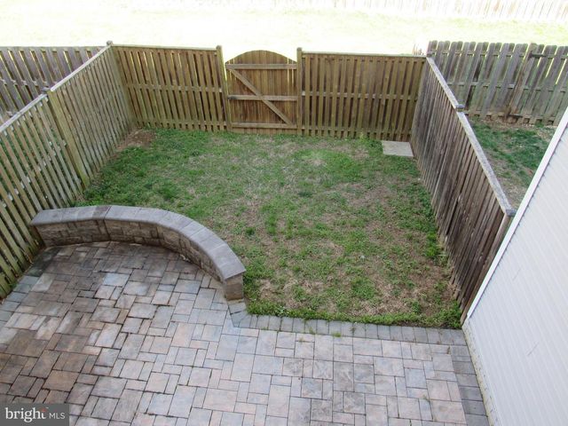 80 LIEUTENANT CT, Bunker Hill, WV 25413