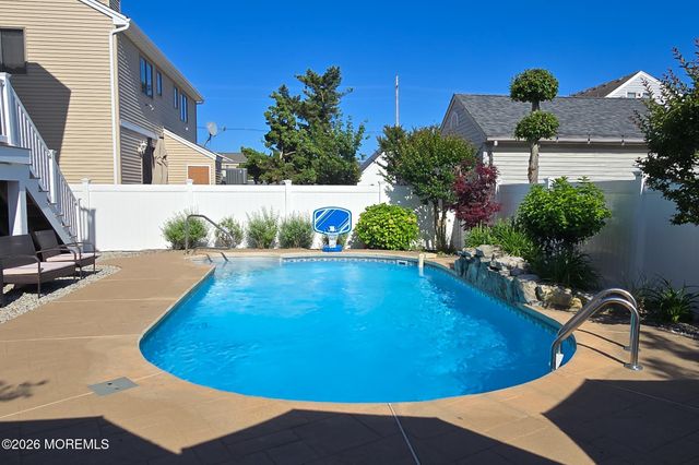 120 Bond Avenue, Lavallette, NJ 08735