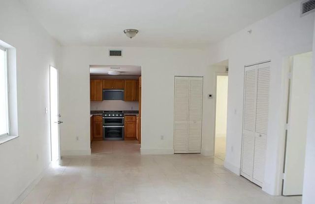 750 SW 2nd Street 11, Miami, FL 33130