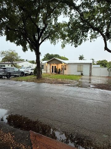 1031 NE 142nd Street, North Miami, FL 33161
