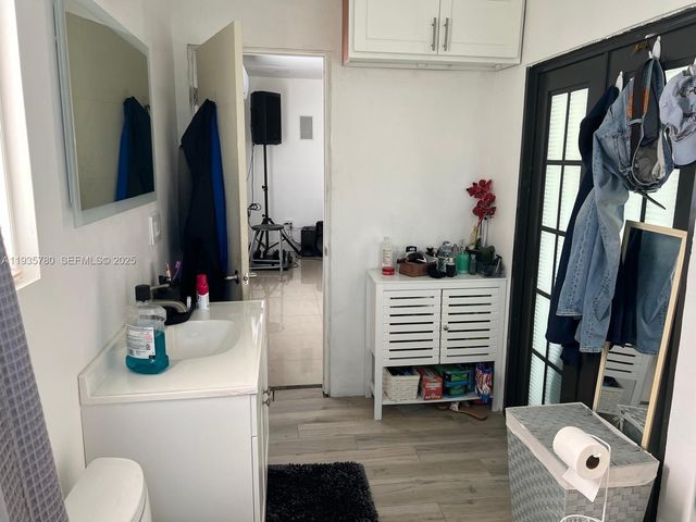 1031 NE 142nd Street, North Miami, FL 33161