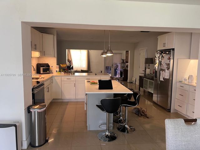 1031 NE 142nd Street, North Miami, FL 33161