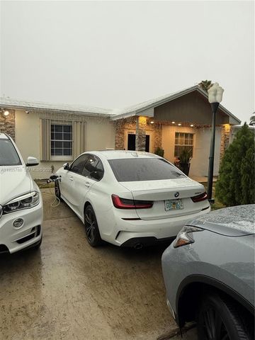 1031 NE 142nd Street, North Miami, FL 33161